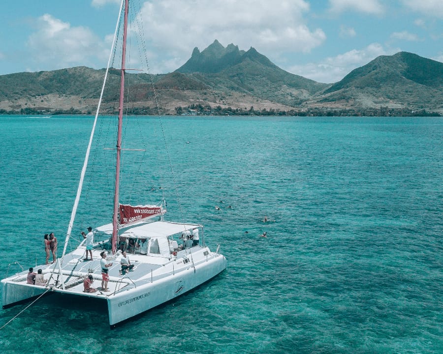 Île aux Cerfs Catamaran Cruise with BBQ Lunch - Image 2