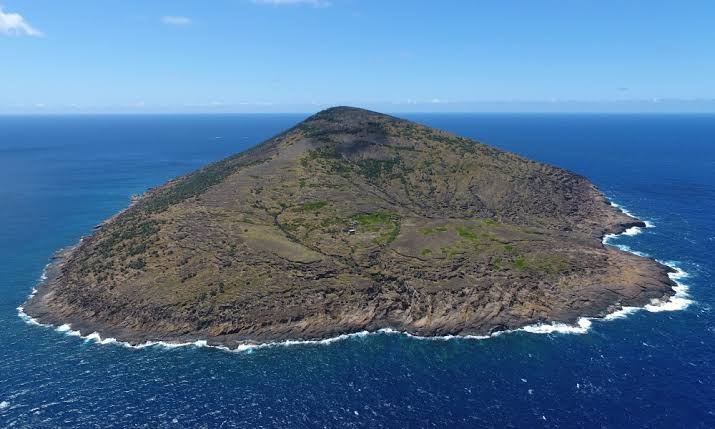 3 Northern Islands Catamaran Cruise with BBQ Lunch - Image 2
